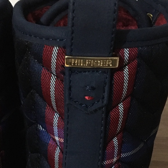 ❤️Sale- Tommy Hilfiger Womens Rivas Quilted Winter Boots - Picture 7 of 9